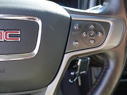 Used 2022 GMC Canyon AT4 image 50