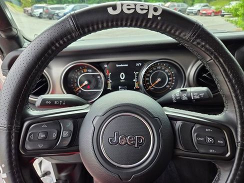 Used 2022 Jeep Wrangler Unlimited Sport AWD/4WD image 23