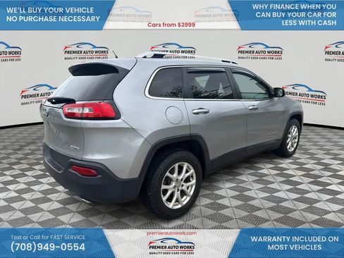 Used 2015 Jeep Cherokee Latitude w/ Comfort/Convenience Group AWD/4WD image 4