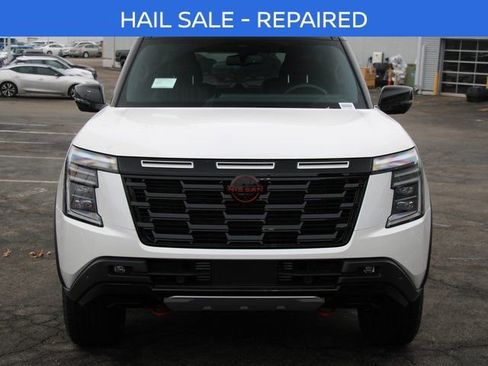 New 2026 Nissan Armada PRO-4X w/ Captain's Chari Seat Package AWD/4WD image 7