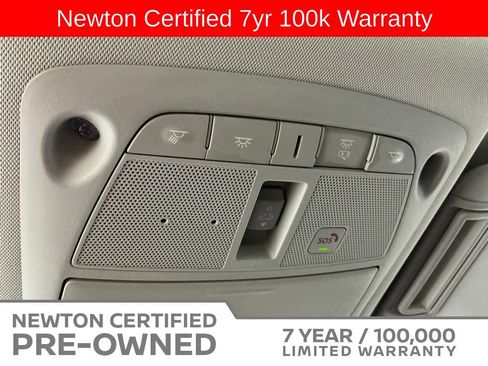 Used 2024 Nissan Armada SL w/ Captain's Chairs Package AWD/4WD image 34