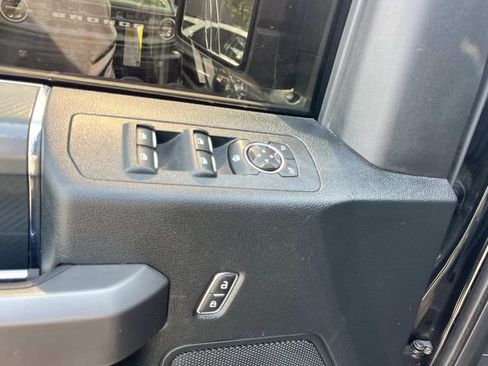 Used 2018 Ford F150 XLT w/ Equipment Group 301A Mid AWD/4WD image 27
