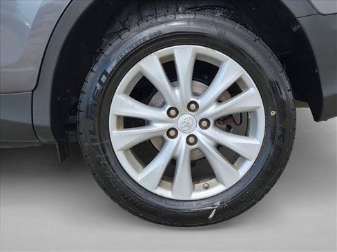 Used 2013 Toyota RAV4 Limited AWD/4WD image 20