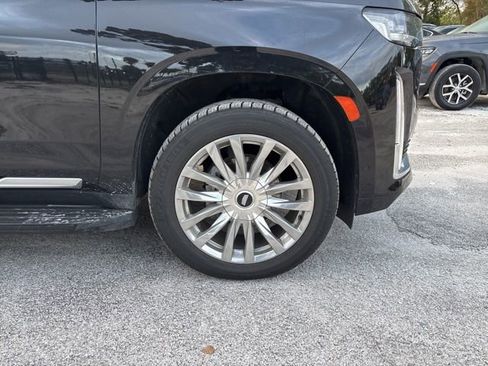 Used 2024 Cadillac Escalade Premium Luxury image 21