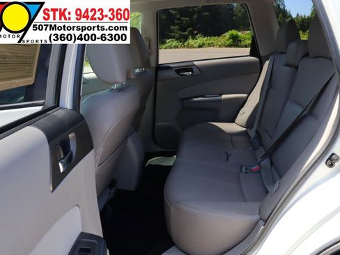 Used 2011 Subaru Forester 2.5X Touring w/ Popular Equipment Group 4B AWD/4WD image 13