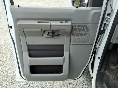Used 2023 Ford E-350 and Econoline 350 Super Duty w/ Power Windows & Locks Group RWD image 19