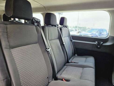 Used 2022 Ford Transit 350 XLT image 26