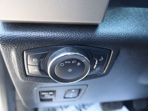 Used 2020 Ford F150 Lariat AWD/4WD image 19
