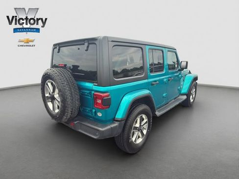 Used 2019 Jeep Wrangler Unlimited Sahara AWD/4WD image 7