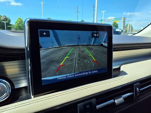 Used 2022 Lincoln Corsair FWD image 10