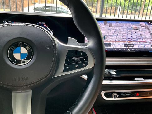 Certified 2025 BMW X5 sDrive40i w/ M Sport Package RWD image 24