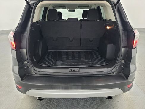 Used 2018 Ford Escape SE image 29