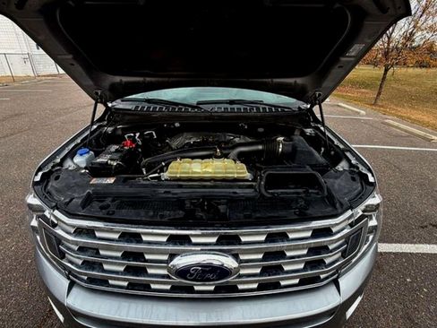 Used 2021 Ford Expedition Max Limited image 23