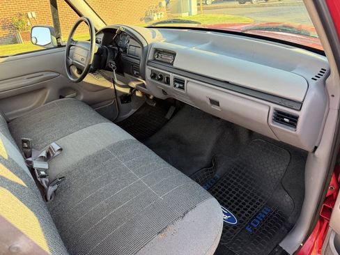 Used 1996 Ford F150 2WD Regular Cab image 24