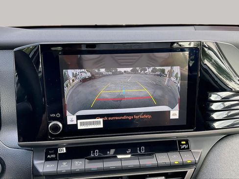 Used 2025 Toyota Camry LE FWD image 24