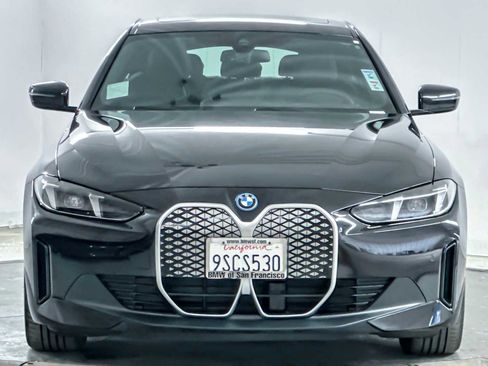 Used 2025 BMW i4 eDrive40 w/ Premium Package image 10