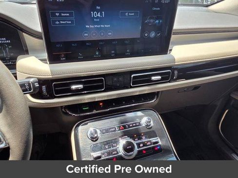 Used 2022 Lincoln Nautilus FWD image 24