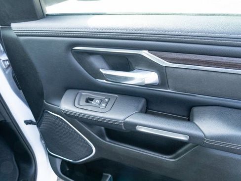 Used 2025 RAM 1500 Laramie AWD/4WD image 43