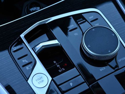 New 2026 BMW X5 xDrive50e w/ M Sport Package image 16