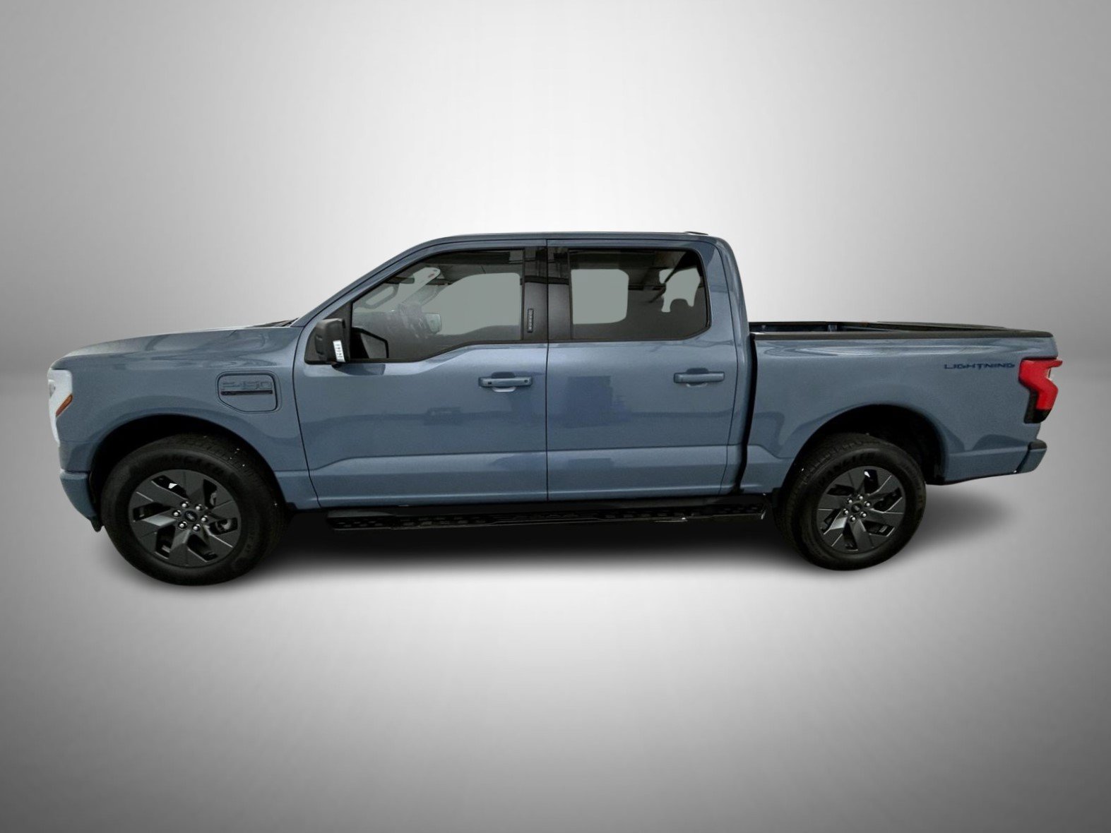 Used 2023 Ford F150 Lightning XLT w/ Equipment Group 312A High AWD/4WD image 8