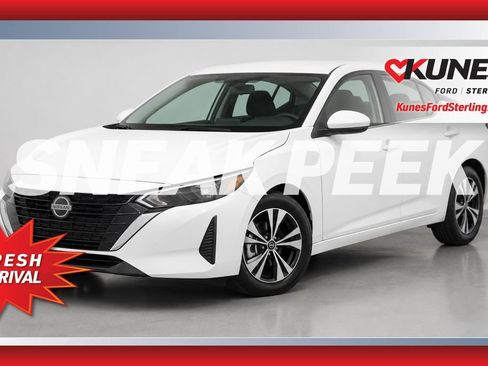 Used 2024 Nissan Sentra SV FWD image 1