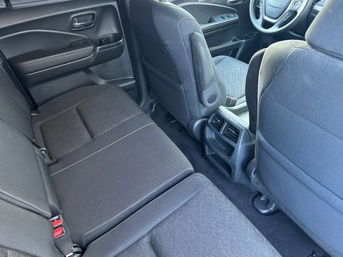 Used 2023 Honda Ridgeline Sport image 29