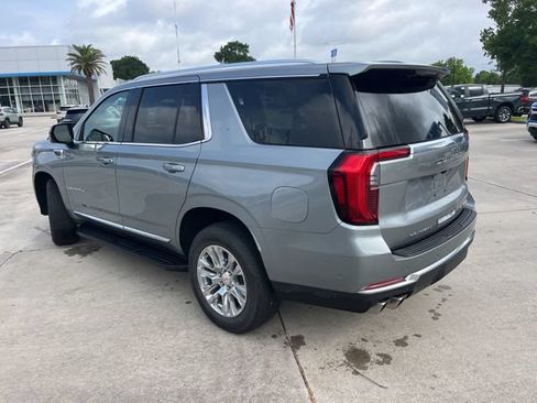 Used 2025 GMC Yukon Denali AWD/4WD image 5