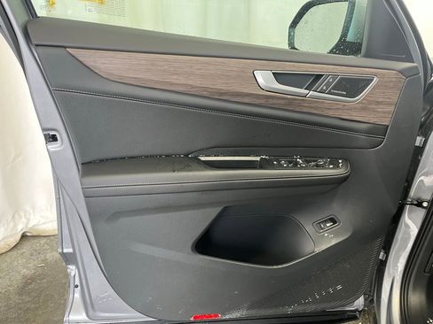 New 2026 Volkswagen Atlas SEL Premium R-Line image 9