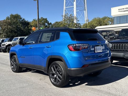 New 2026 Jeep Compass Limited image 8