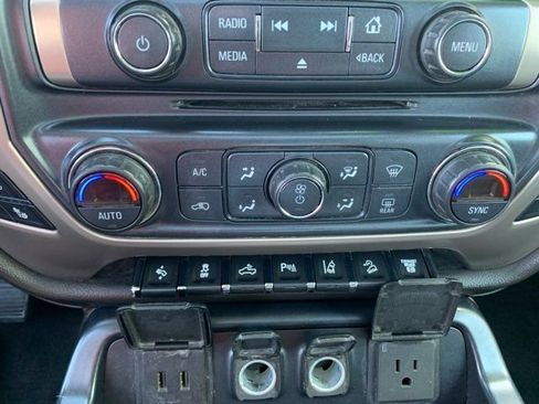 Used 2018 GMC Sierra 3500 Denali image 37