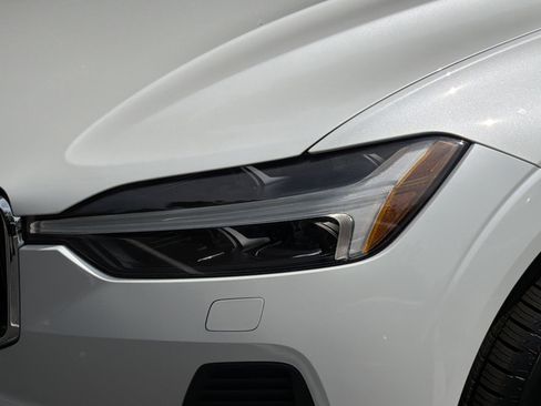 Certified 2023 Volvo XC60 B5 Core w/ Climate Package FWD image 6