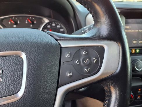 Used 2020 GMC Terrain SLT AWD/4WD image 22