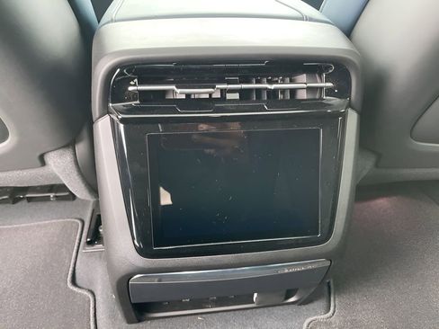 Used 2025 Cadillac Escalade IQ Sport 2 w/ LPO, ONYX Package image 18