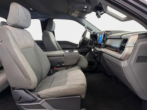 Used 2023 Ford F250 XLT w/ FX4 Off-Road Package image 12