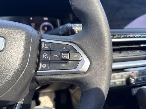 Used 2023 Jeep Compass High Altitude AWD/4WD image 20