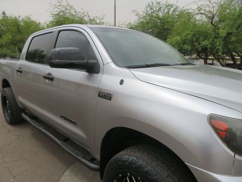 Used 2010 Toyota Tundra 2WD CrewMax w/ Tow Pkg image 9