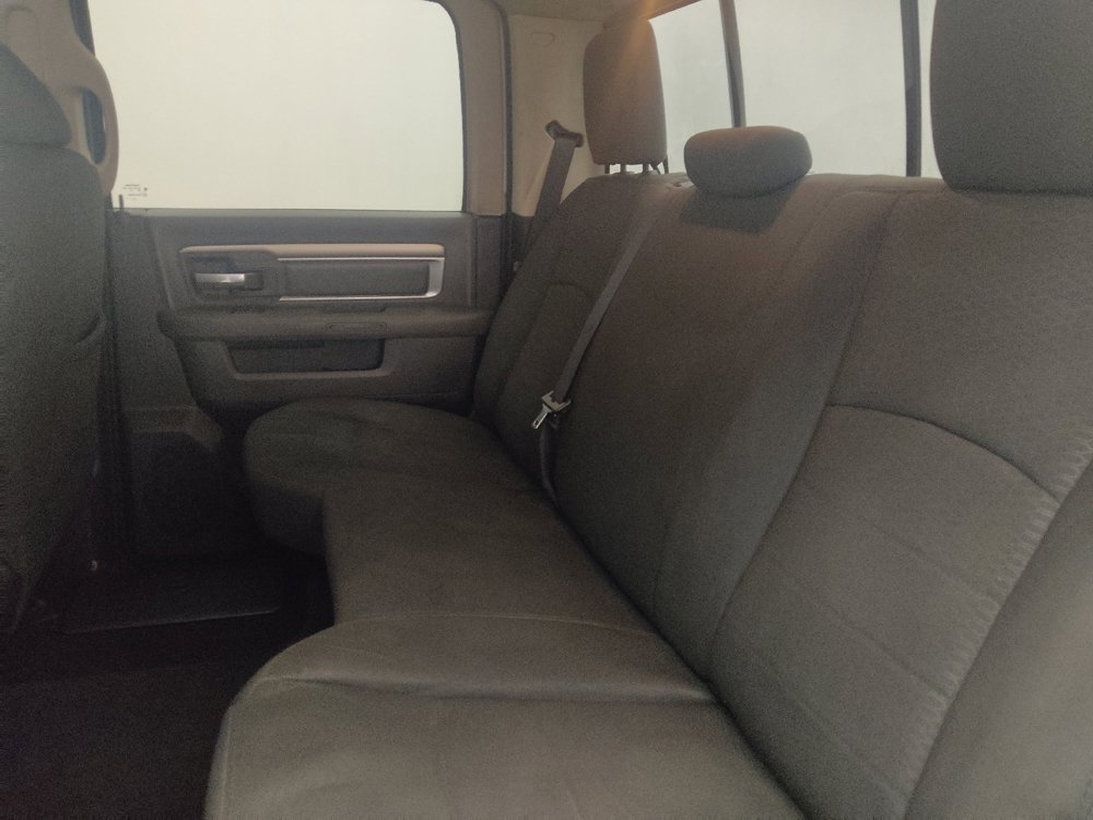 Used 2014 RAM 1500 Classic SLT RWD image 18