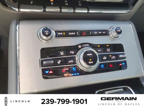 Used 2021 Lincoln Aviator Reserve w/ Equipment Group 202A image 33