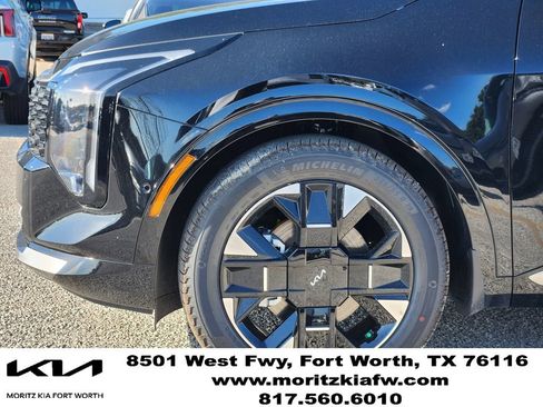New 2026 Kia Sportage SX FWD image 6