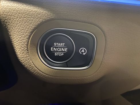 Certified 2026 Mercedes-Benz GLS 450 4MATIC image 14