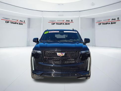 Used 2021 Cadillac Escalade ESV Sport w/ Driver Assist Tech Package AWD/4WD image 8