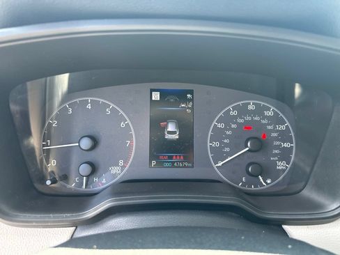 Used 2023 Toyota Corolla Cross LE FWD image 9