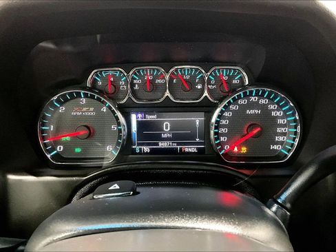Used 2018 Chevrolet Tahoe LT w/ Luxury Package AWD/4WD image 27