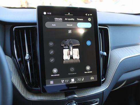 New 2026 Volvo XC60 B5 Plus w/ Protection Package Premier image 25