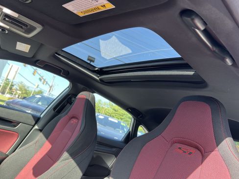 Used 2026 Honda Civic Si image 23