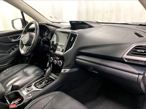 Used 2023 Subaru Forester Touring image 14