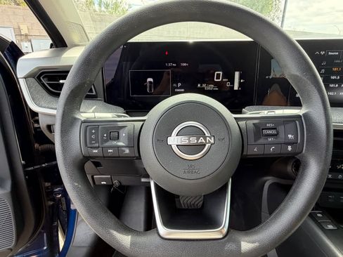 Certified 2026 Nissan Kicks SV FWD image 9