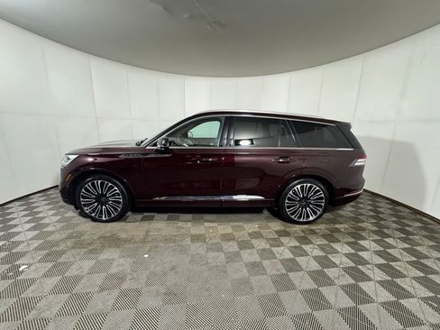 Certified 2023 Lincoln Aviator Black Label w/ Dynamic Handling Package image 2