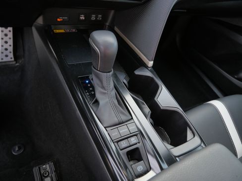 Certified 2025 Toyota Camry SE image 25