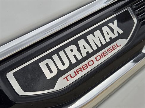 Used 2023 GMC Sierra 1500 SLE w/ X31 Off-Road Package image 13